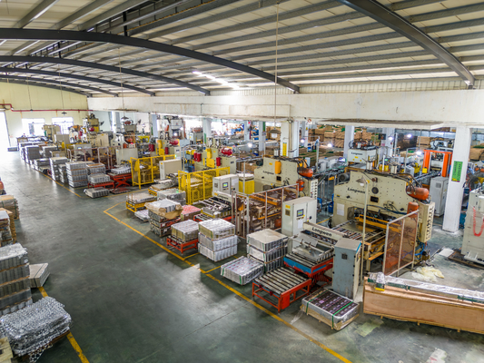 Bom preço. Pressa de alimentação de chapas CNC 630-1250KN para fabricação de extremos metálicos on-line